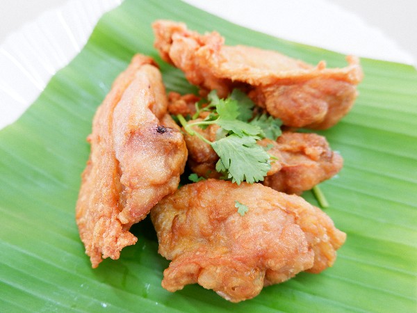 ปีกบนไก่ทอด