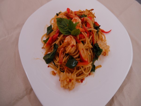 สปาเก็ตตี้ผัดขี้เมาทะเล(รับวันหยุด)