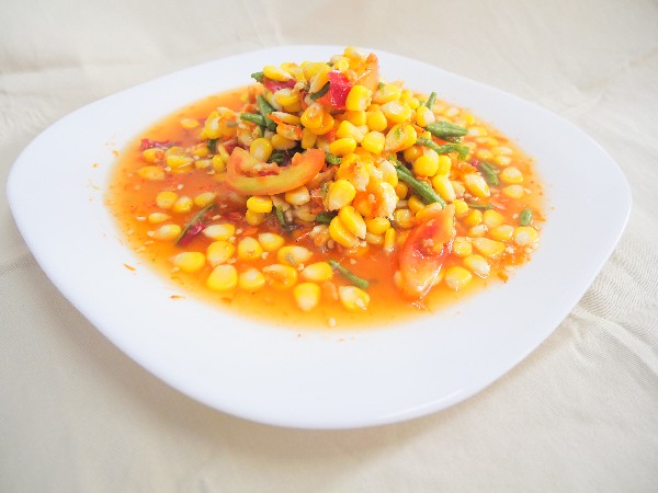 ตำข้าวโพดไข่เค็ม