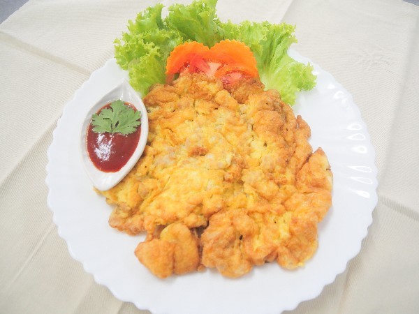 ข้าวไข่เจียวใส่แหนม(รับวันหยุด)